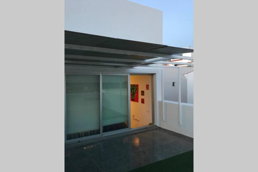 Atico Con Vistas Y Gran Terraza Apartment Guia de Isora  Exterior photo